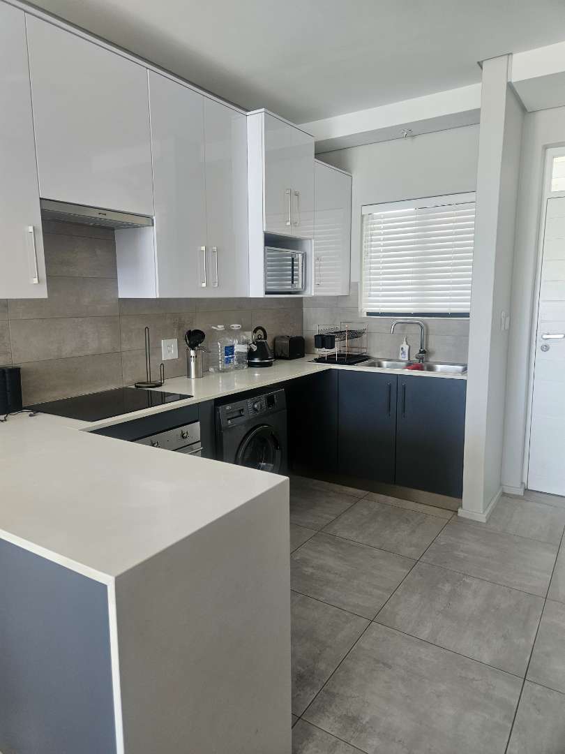 To Let 0 Bedroom Property for Rent in Summerstrand Eastern Cape